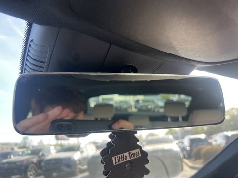 Used 2025 Mercedes-Benz CLA 250 image 27