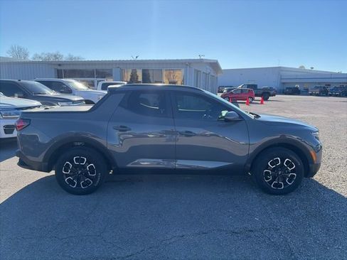 Used 2022 Hyundai Santa Cruz SEL Premium w/ Cargo Package AWD/4WD image 7