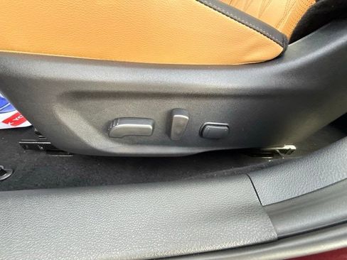 New 2025 Nissan Sentra SV w/ SV Premium Package image 13