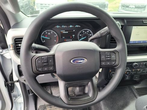 New 2025 Ford F250 XLT image 30
