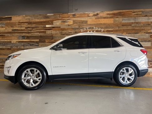 Used 2020 Chevrolet Equinox Premier image 18