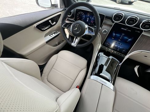 New 2026 Mercedes-Benz GLC 300 4MATIC image 16