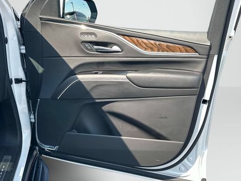 Certified 2023 Cadillac Escalade Sport Platinum AWD/4WD image 23