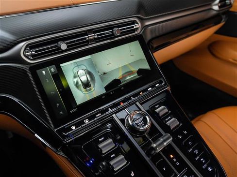 New 2026 Aston Martin V8 Vantage Coupe image 24