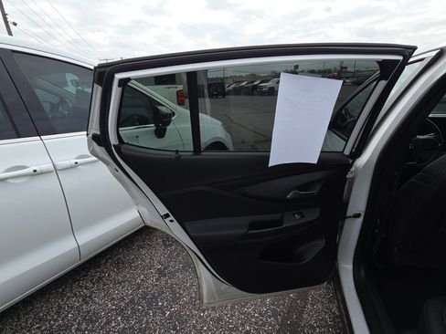 Certified 2024 Buick Envista Preferred w/ Convenience I Package image 12