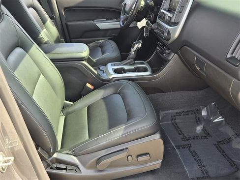 Used 2022 Chevrolet Colorado ZR2 image 19