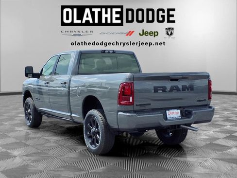 New 2026 RAM 2500 Laramie AWD/4WD image 3