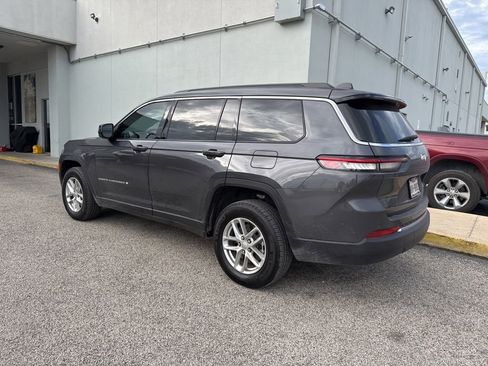 Used 2025 Jeep Grand Cherokee L Laredo RWD image 14