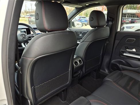 Certified 2025 Mercedes-Benz GLA 250 image 32