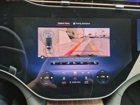 Used 2023 Mercedes-Benz EQS 580 4MATIC Sedan image 14