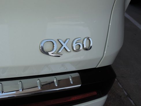 Used 2025 INFINITI QX60 Autograph w/ Cargo Package AWD/4WD image 20