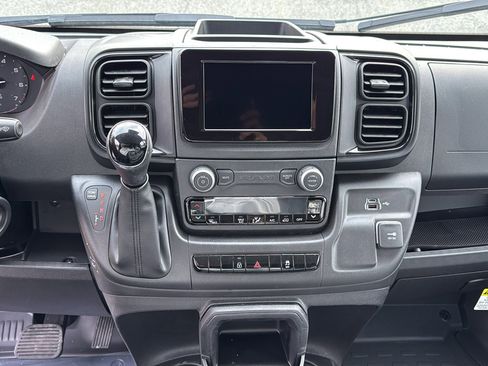 New 2026 RAM ProMaster 2500 image 12