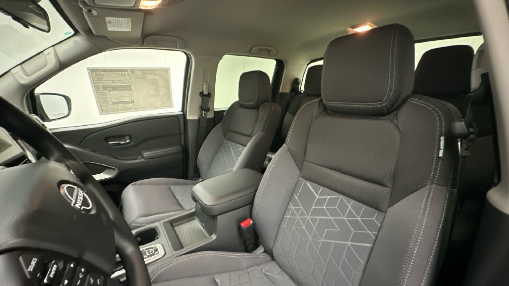 New 2026 Nissan Frontier SV w/ Tow Package AWD/4WD image 9