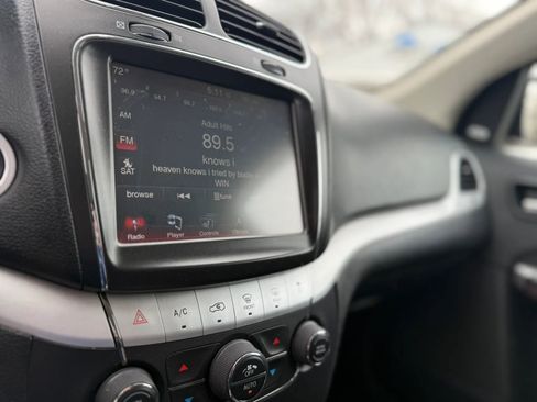 Used 2018 Dodge Journey GT image 12