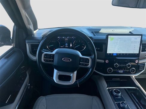 Used 2024 Ford Expedition Max Limited image 24