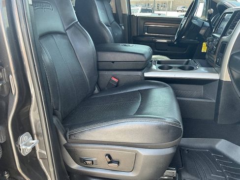 Used 2018 RAM 2500 Laramie AWD/4WD image 15