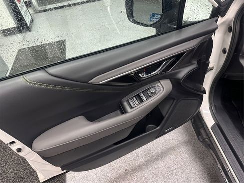 Certified 2024 Subaru Outback Onyx Edition image 9