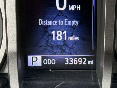 Used 2017 Toyota Tacoma TRD Pro image 28