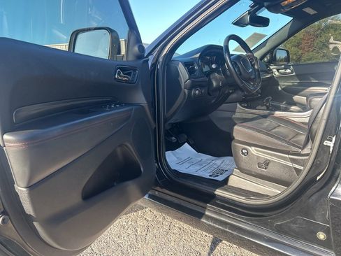 Used 2023 Dodge Durango GT image 10