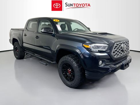 Used 2022 Toyota Tacoma TRD Sport w/ TRD Premium Sport Package RWD image 1