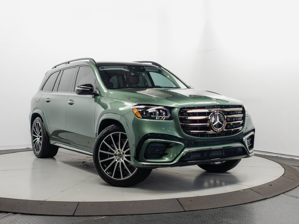 Certified 2026 Mercedes-Benz GLS 450 4MATIC w/ AMG Line Exterior image 1