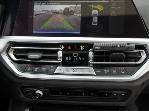 Used 2022 BMW 330i xDrive Sedan w/ M Sport Package image 78