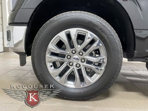 New 2025 Ford F150 Lariat w/ Equipment Group 502A High image 8