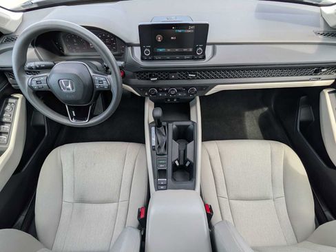 Certified 2023 Honda Accord EX image 22