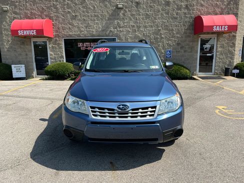 Used 2011 Subaru Forester 2.5X w/ Alloy Wheel Value Pkg AWD/4WD image 2