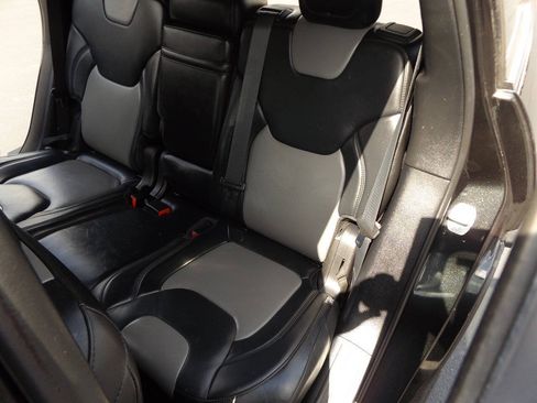 Used 2014 Jeep Cherokee Limited FWD image 15
