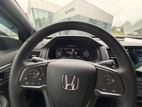 Used 2022 Honda Passport EX-L image 10