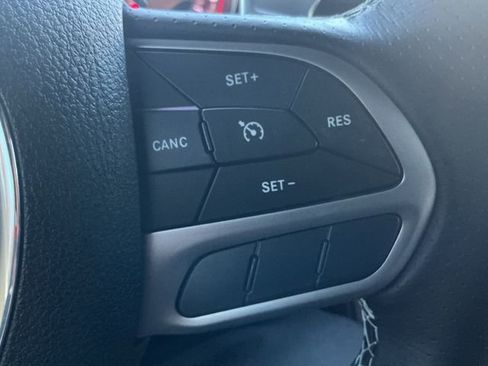 Used 2022 Dodge Challenger SRT Hellcat w/ Plus Package image 19