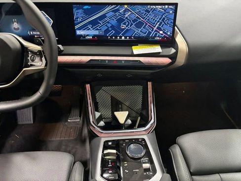 Certified 2025 BMW X3 xDrive30i w/ Premium Package image 15