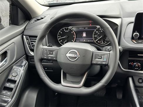 New 2026 Nissan Rogue SV image 19