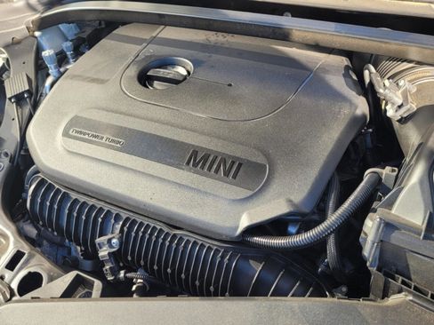 Used 2022 MINI Cooper Clubman John Cooper Works image 29