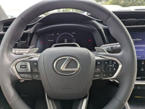 Used 2026 Lexus RZ 350e 2WD w/ Convenience Package image 29