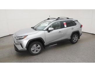 Used 2025 Toyota RAV4 XLE video 2