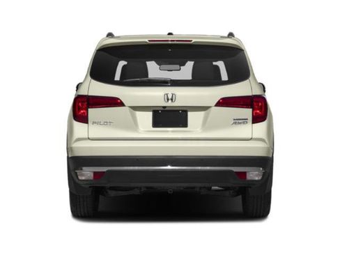 Used 2018 Honda Pilot Touring image 8