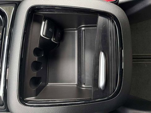 New 2026 Chrysler Pacifica Limited w/ S Appearance Package image 37