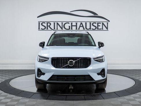 New 2026 Volvo XC40 B5 Plus w/ Protection Package Premier image 2