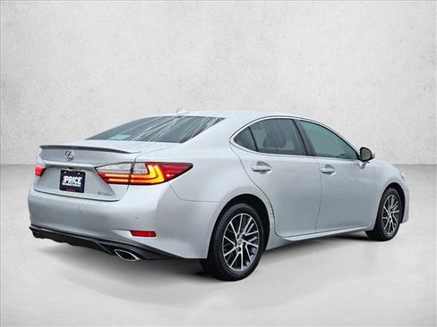 Used 2016 Lexus ES 350 image 5