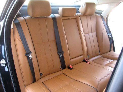 Used 2015 Jaguar XJ L Portfolio AWD/4WD image 28