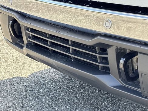 New 2025 GMC Sierra 1500 SLE w/ Preferred Package image 41