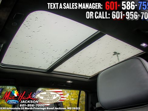 Used 2021 GMC Yukon XL Denali w/ Denali Premium Package image 16