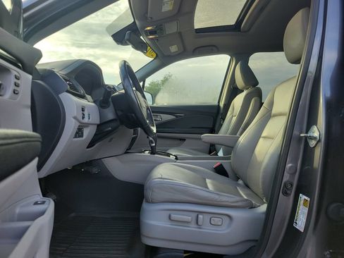 Used 2018 Honda Ridgeline RTL-E image 21
