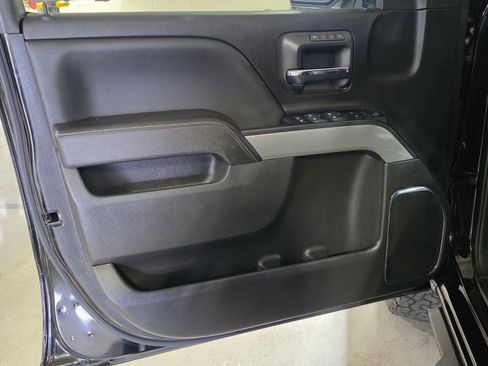 Used 2017 Chevrolet Silverado 1500 LTZ Z71 w/ Midnight Edition AWD/4WD image 23