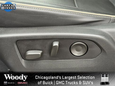 Used 2021 GMC Yukon SLT w/ SLT Luxury Plus Package image 18