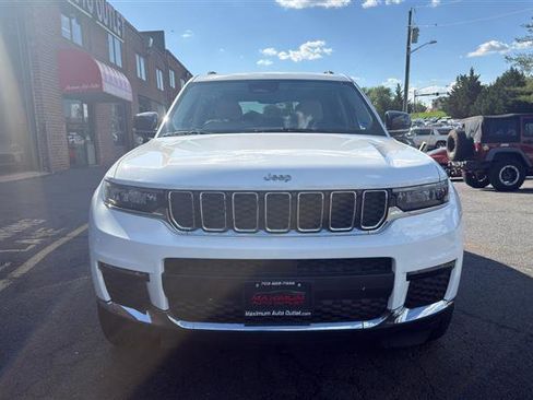 Used 2021 Jeep Grand Cherokee L Limited AWD/4WD image 2