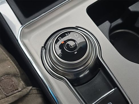 Used 2024 Ford Edge Titanium w/ Titanium Elite Package image 24