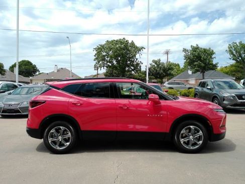 Used 2023 Chevrolet Blazer LT w/ LPO, Floor Liner Package FWD image 5
